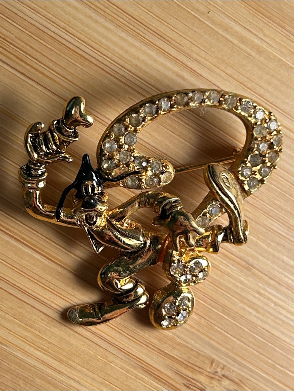 Disney Goofy Gold-tone Crystal Accent Cartoon Character Brooch